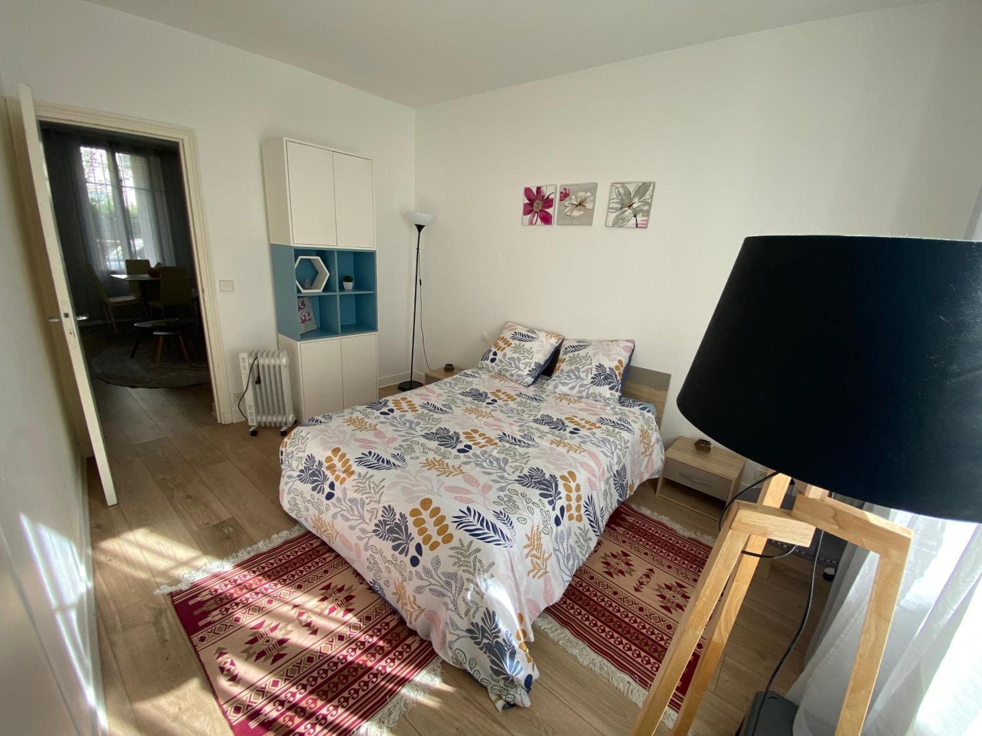 Superbe Appartement Aux Portes De Paris Avec Terrasse Ле-Кремлен-Бісетр Екстер'єр фото
